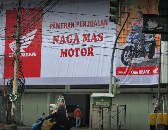 Honda Naga Mas Pusat Solo