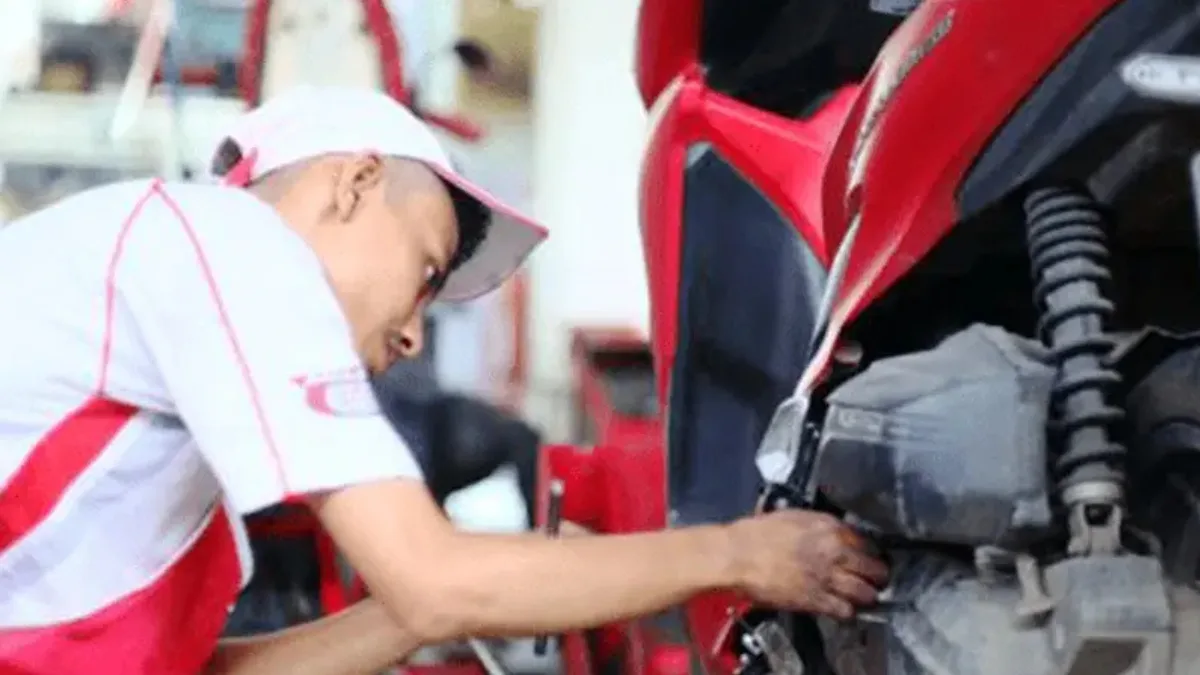 cara merawat motor irit - Cara Merawat Motor Agar Tetap Irit Bensin untuk Mobilitas Harian Warga Sukoharjo